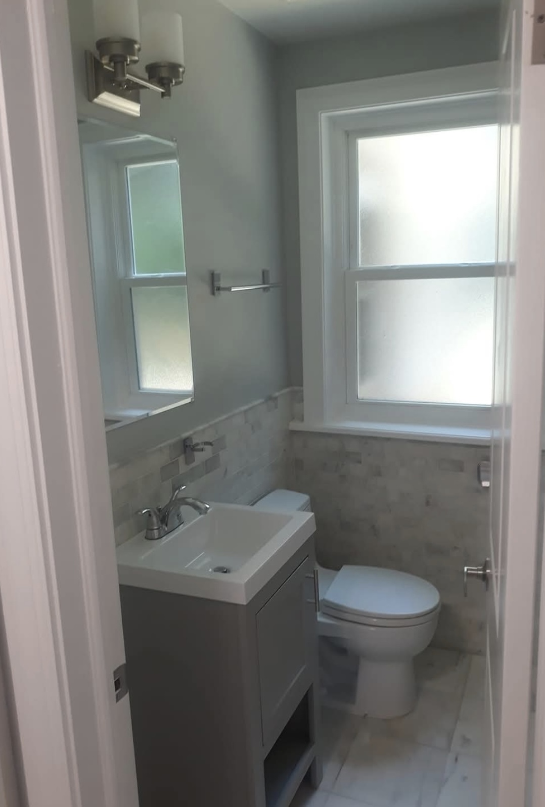 Dated bathroom before renovation